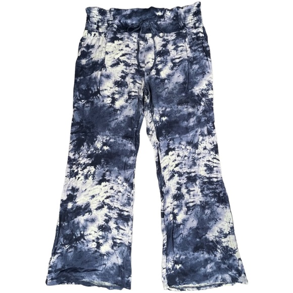 Peace & Pearls size Xl blue & white fireworks tie dye crinkly wide leg pants - Picture 3 of 14